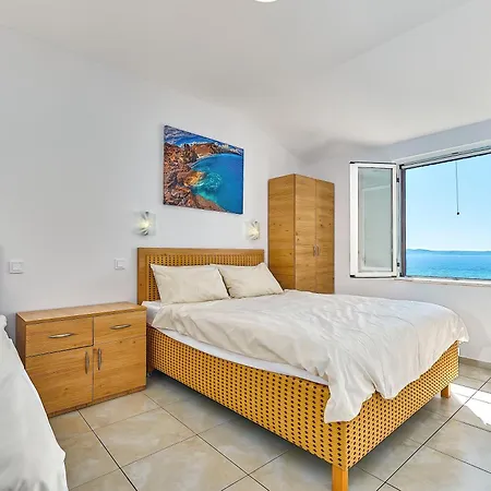 Julia Апартаменти *